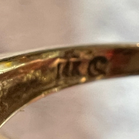 14k Gold Diamond Butterfly Ring Size 4 - Picture 6 of 8